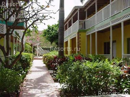 Grand Pineapple Beach Resort 32